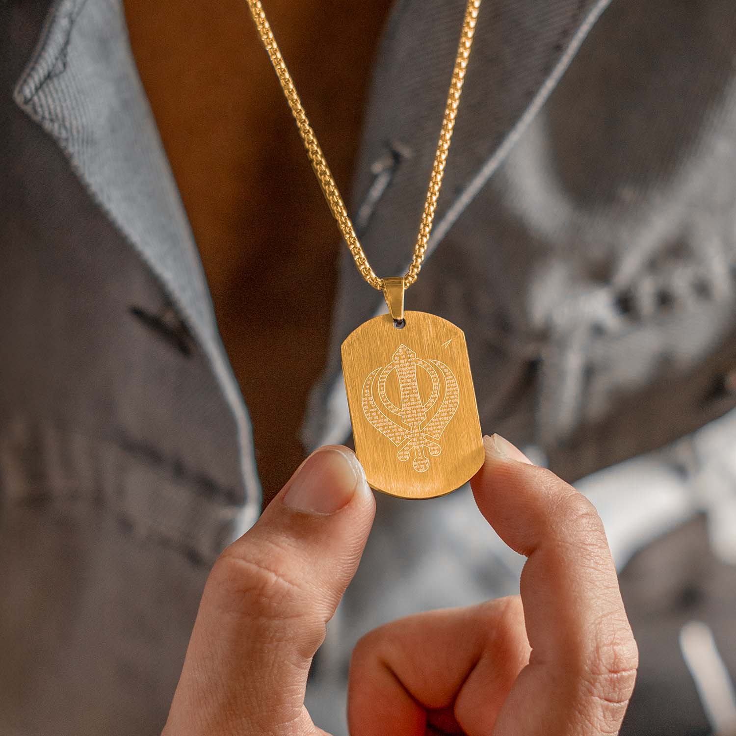 Khanda MicroCarved Tag Necklace Gold