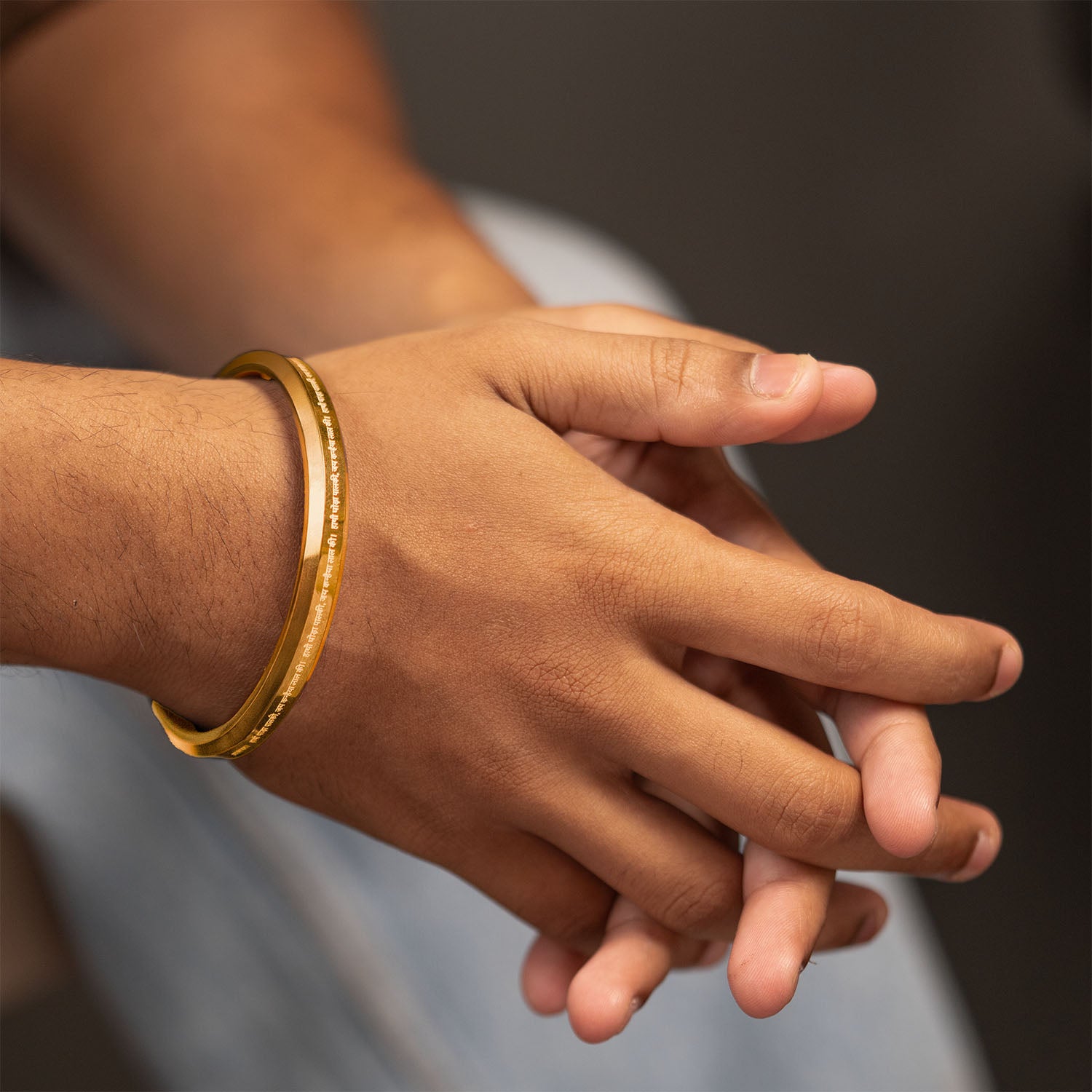 Hathi Godha Palki Krishna MicroCarved Round Kada Gold