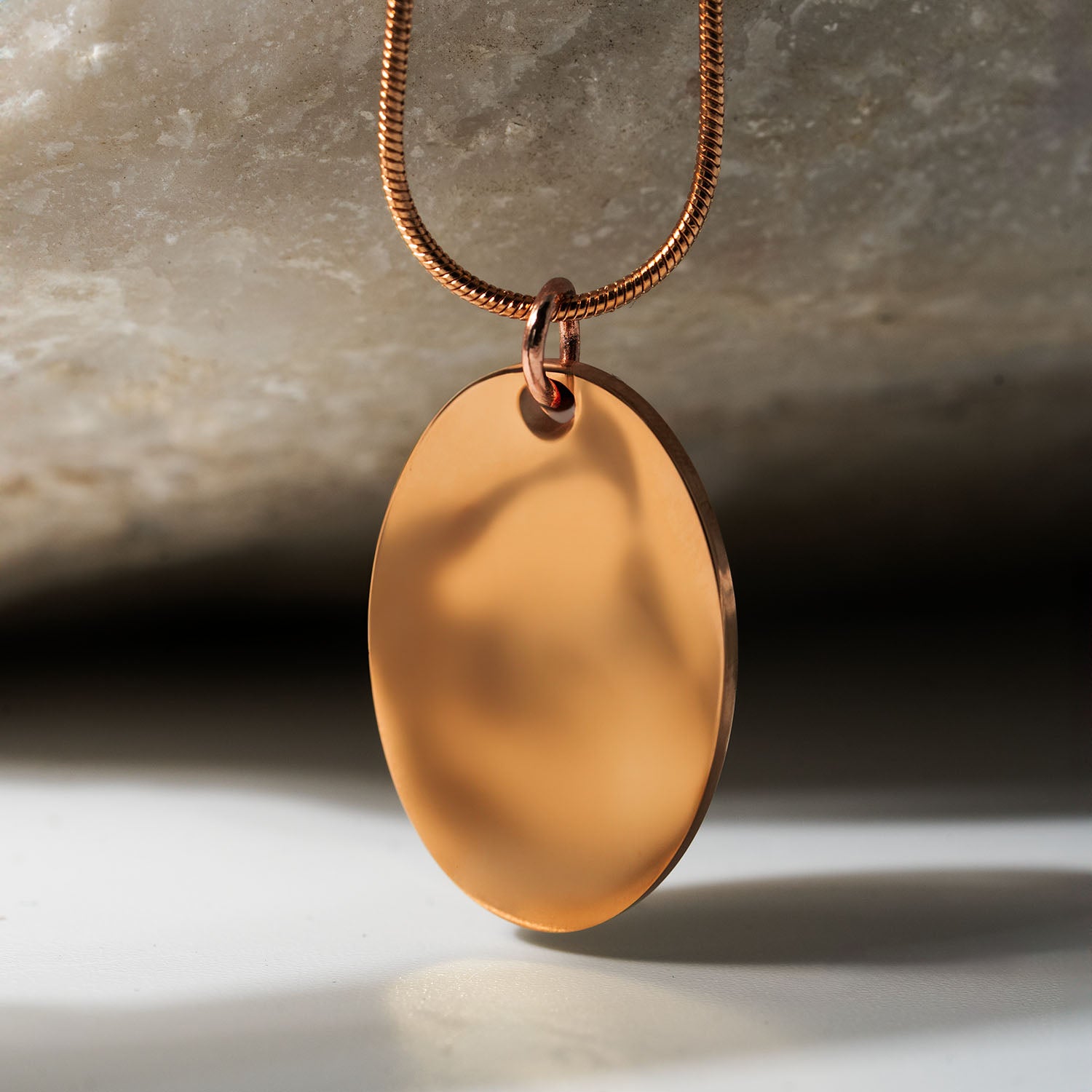 Oval Necklace Rose Gold