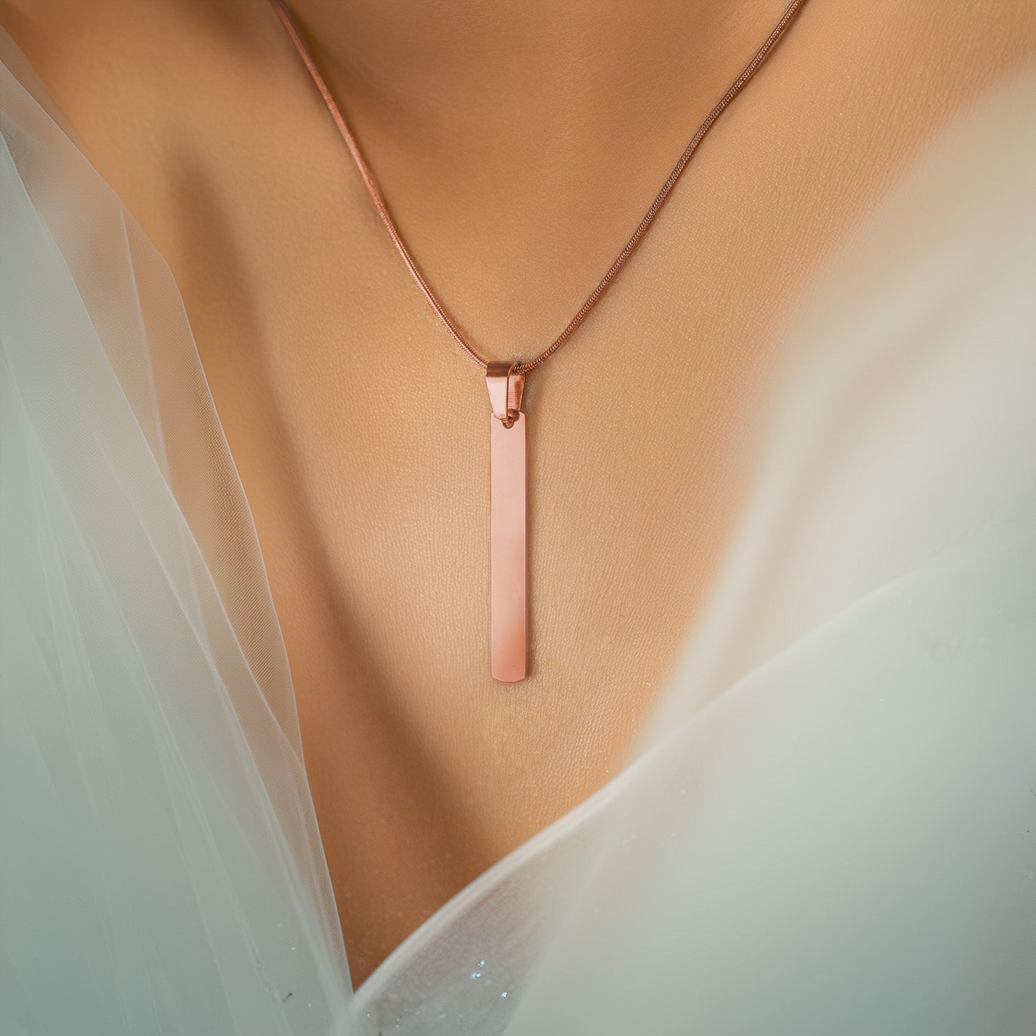 Slim Tag Necklace Rose Gold