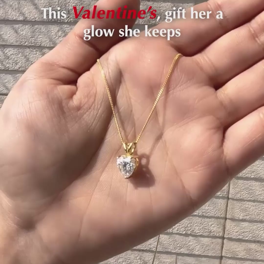 Pure 925 Silver Gold Valentine's Necklace With Moissanite Gemstone